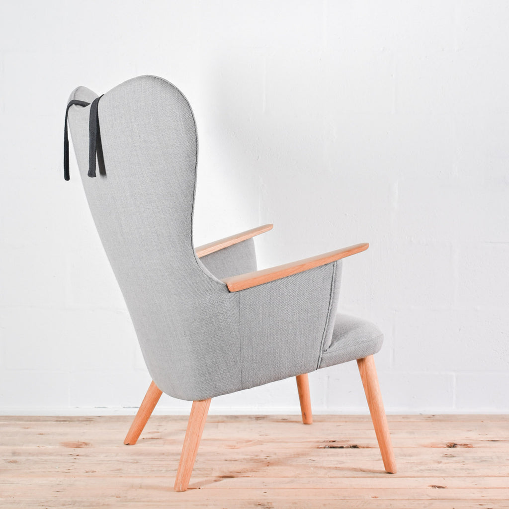 Carl Hansen CH78 Mama Bear Lounge Chair - Fiord Fabric | Re-Lived
