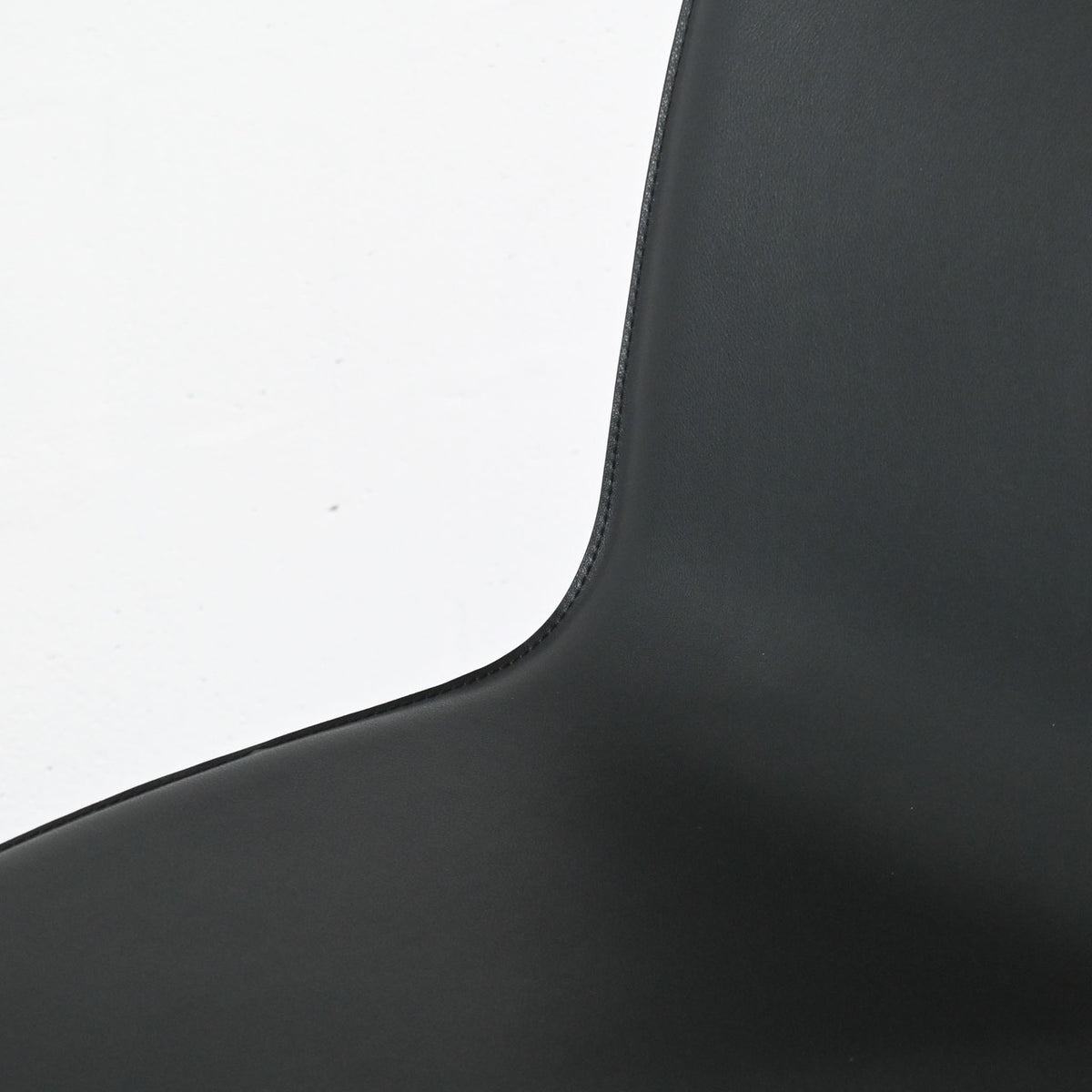 Vitra HAL Black Leather Chair | Re-Lived