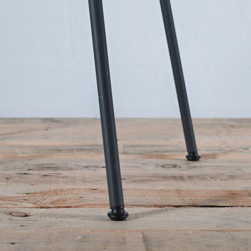Muuto Fiber Low Stool Black | Re-Lived