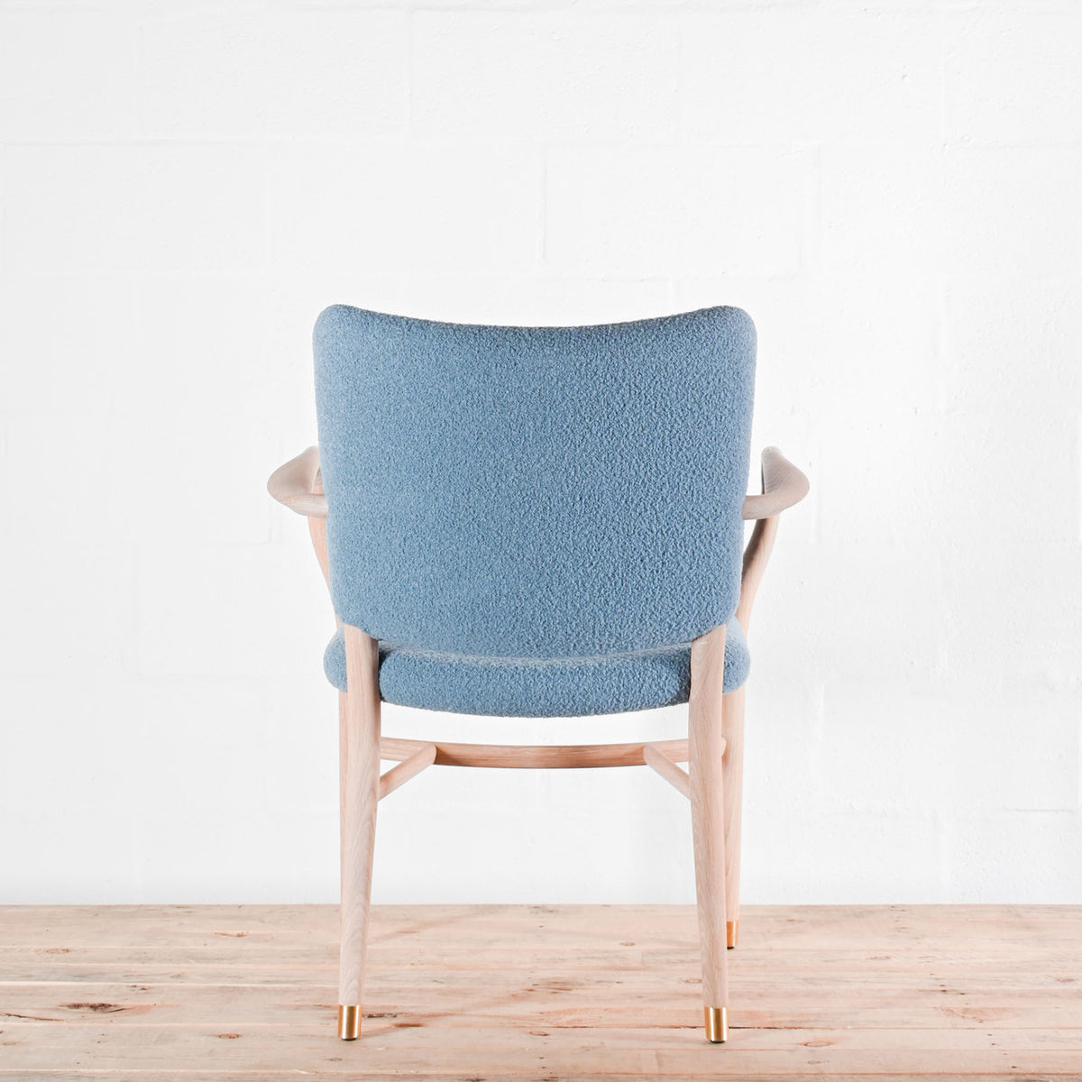 Carl Hansen VLA61 Monarch Chair - Fabric | Re-Lived