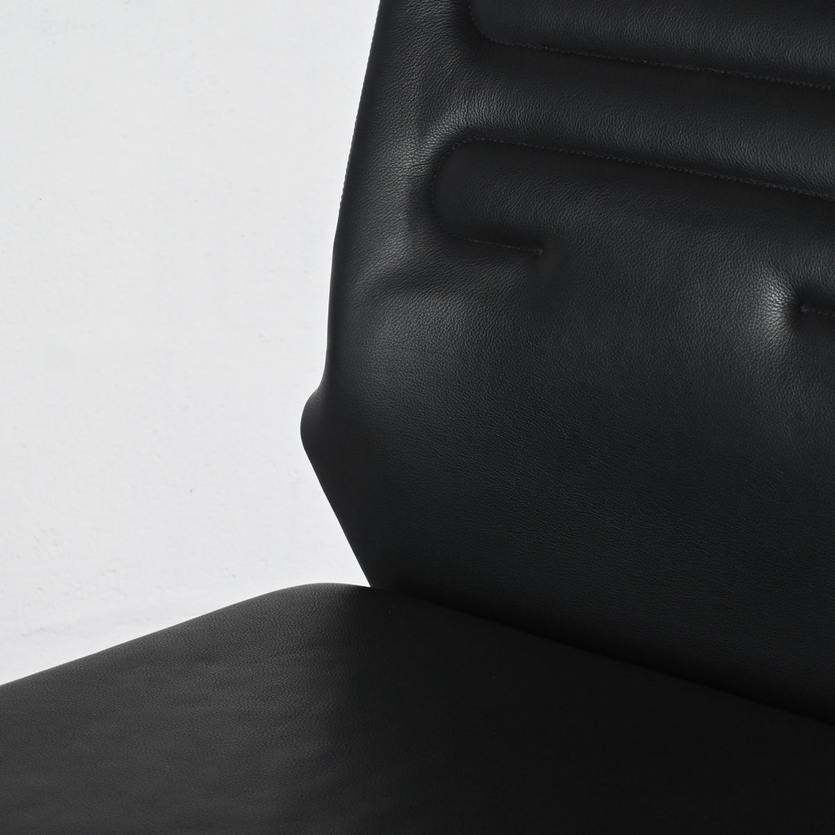 Vitra AC4 Leather Office Chair, No Arms | Re-Lived