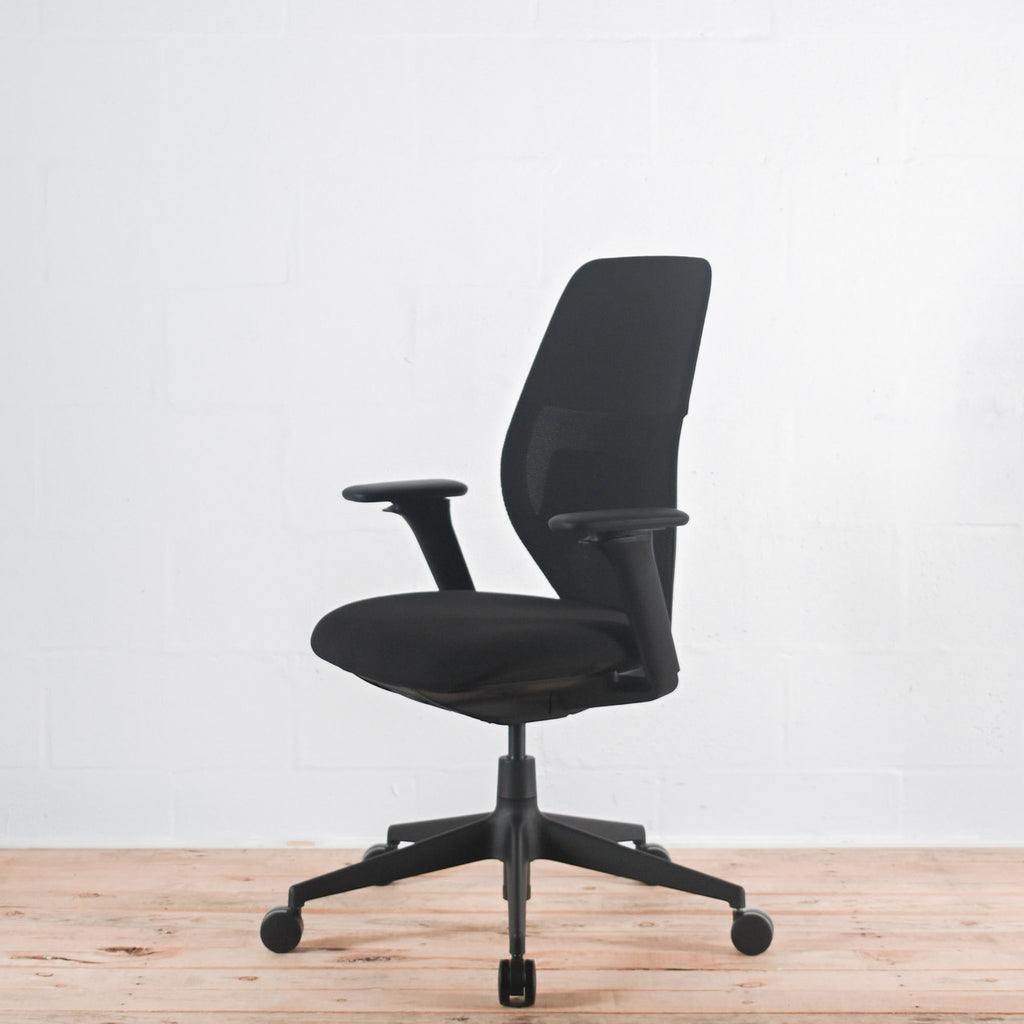 Vitra ACX Light Chair Black Fabric with Lumbar Support | Re-Lived