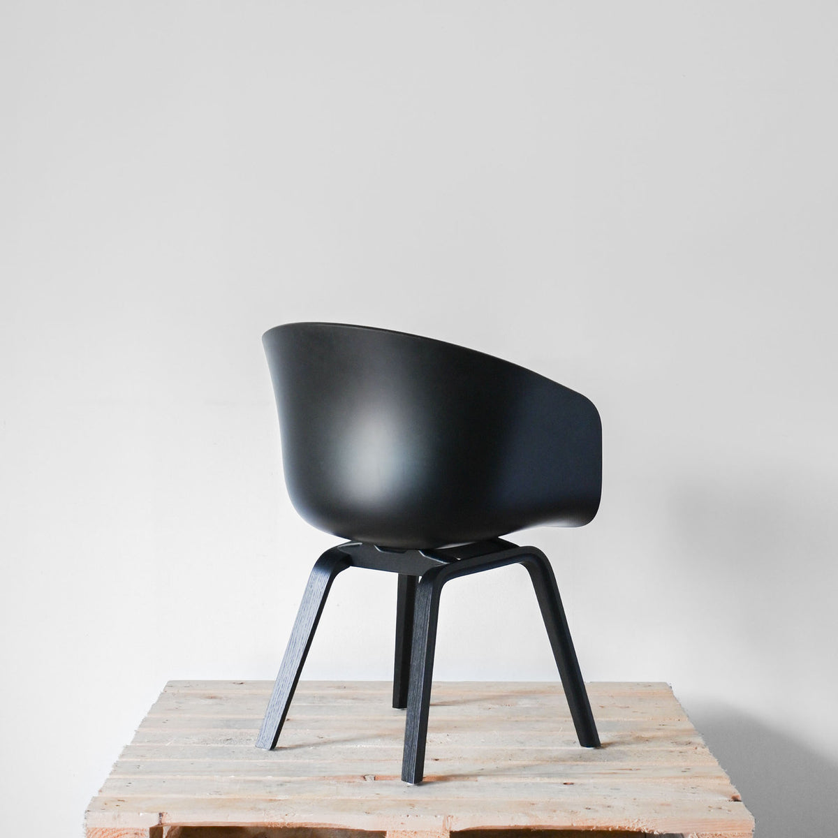 HAY AAC 22 Black Upholstered Seat Chair | Re-Lived