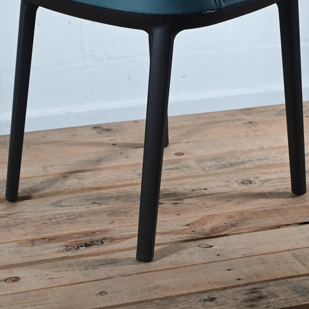 Vitra Softshell Side Chair 4 Leg Base in Blue Fabric | Re-Lived