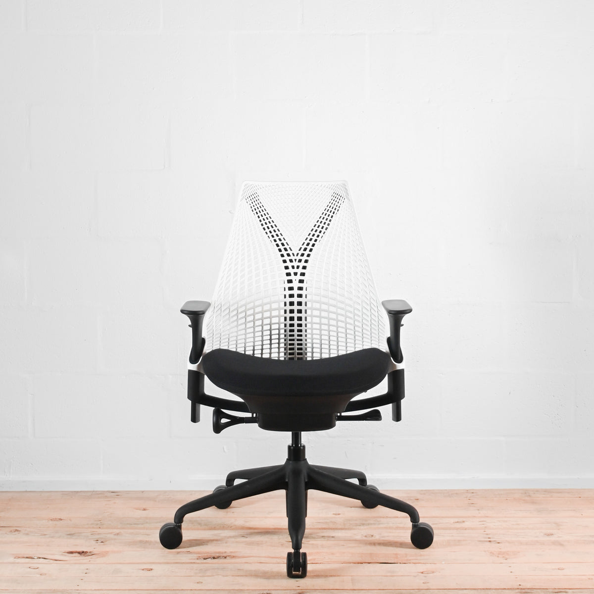 Herman Miller Sayl Chair - Black / White