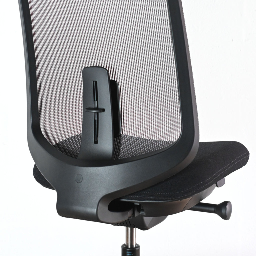 Herman Miller Verus Black Mesh No Arms Office Chair | Re-Lived