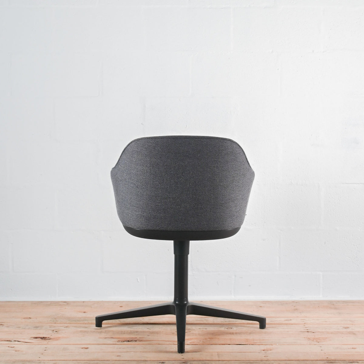 Vitra Softshell Armchair 4 Star Base, Plano Dark Grey Fabric | Re-Lived