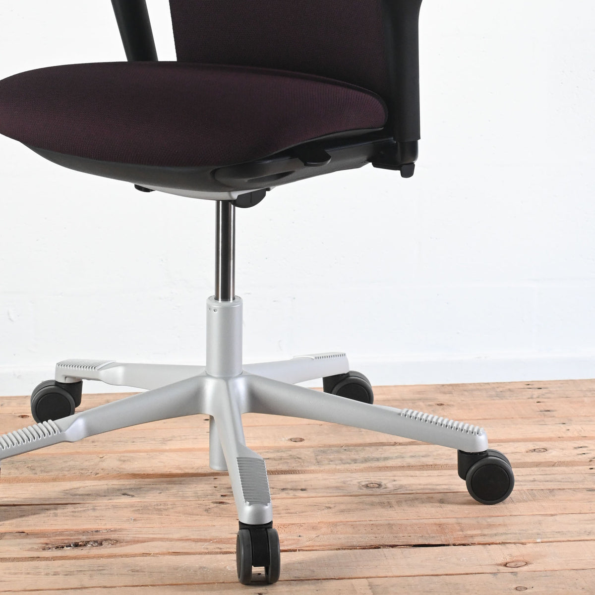 HAG Futu Mesh Office Chair 3D Arms | Re-Lived