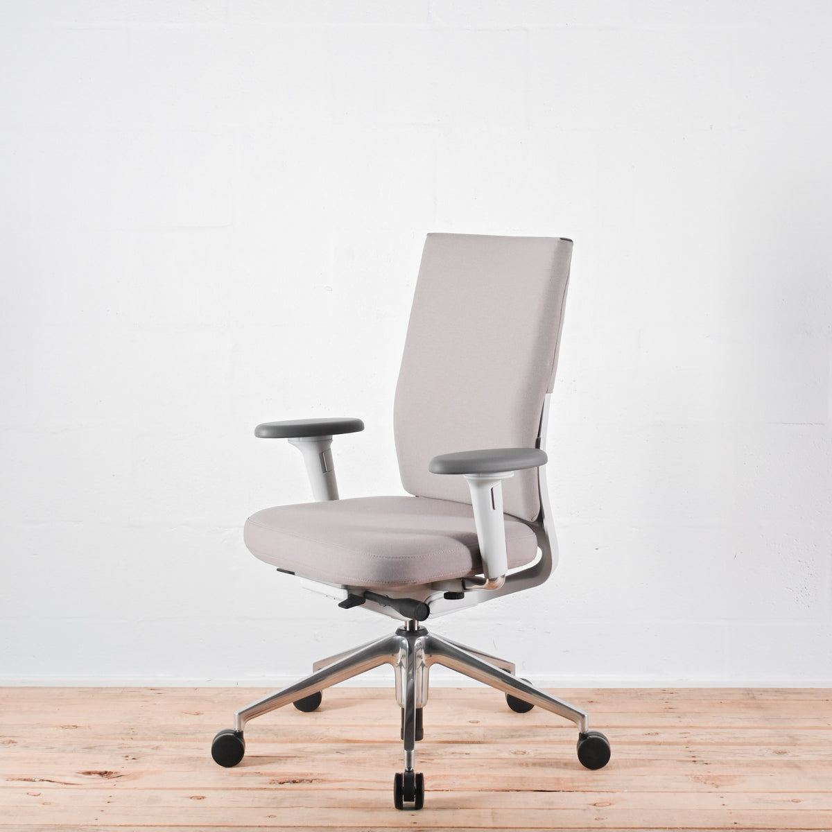 Vitra ID Soft Office Chair - Mauve Grey 