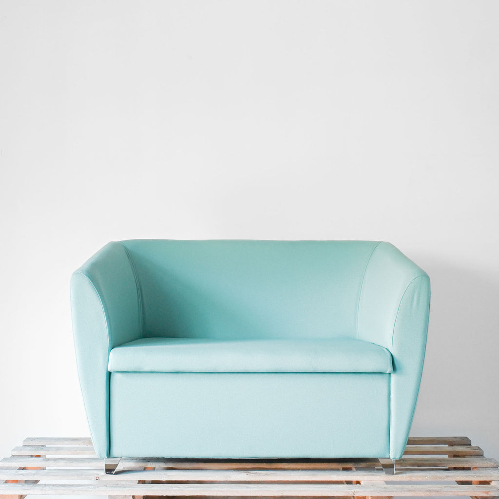 Elite Sophie 2 Seat Sofa | Re-Lived