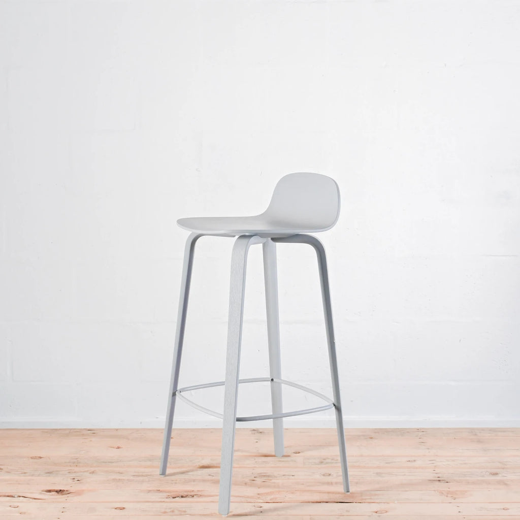 Muuto Visu Bar Chair Wood - Light Blue | Re-Lived