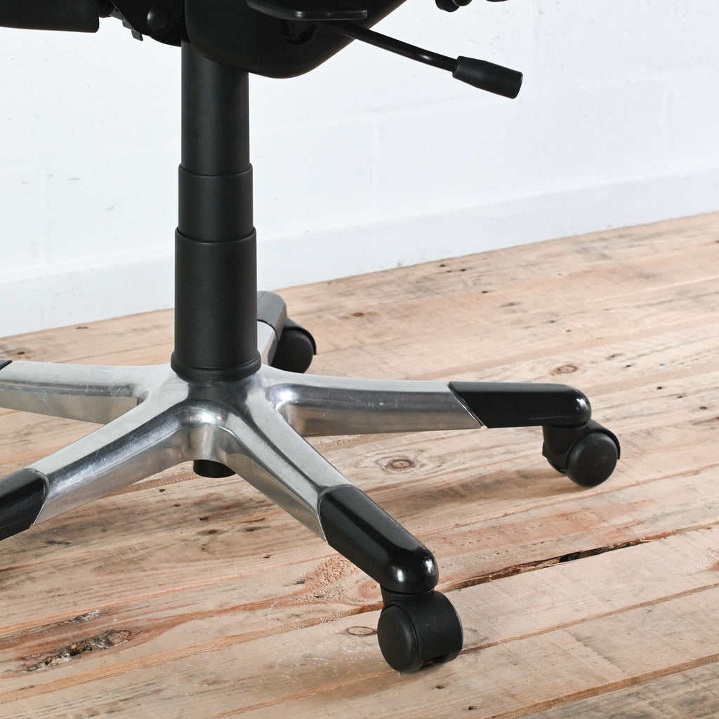 RH 3 Office Chair | Re-Lived