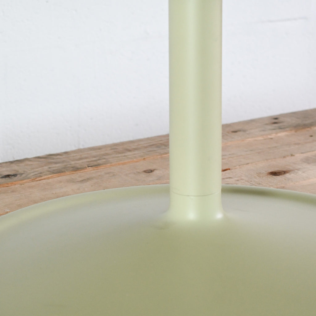 Muuto Soft 950mm Round Coffee Table | Re-Lived