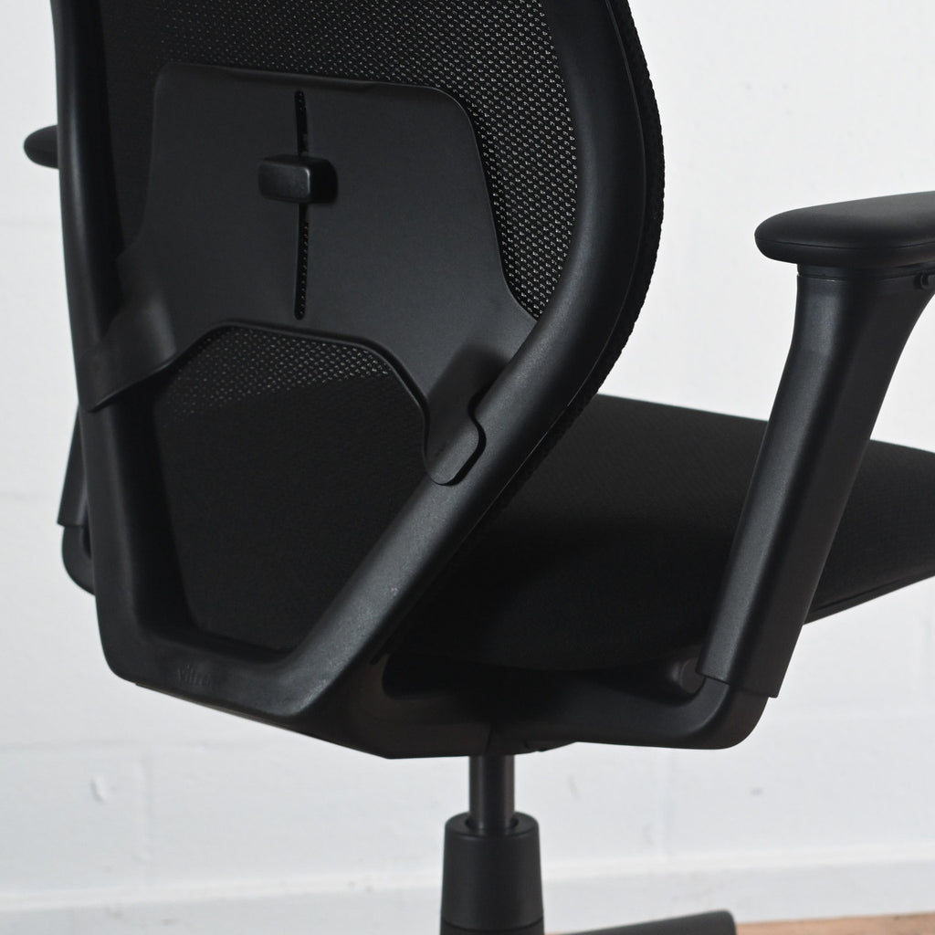 Vitra ACX Light Chair Black Fabric with Lumbar Support | Re-Lived