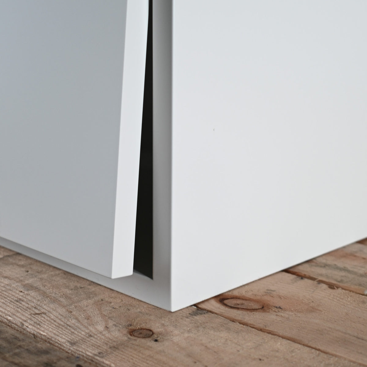 Muuto Stacked Large - White with Door | Re-Lived