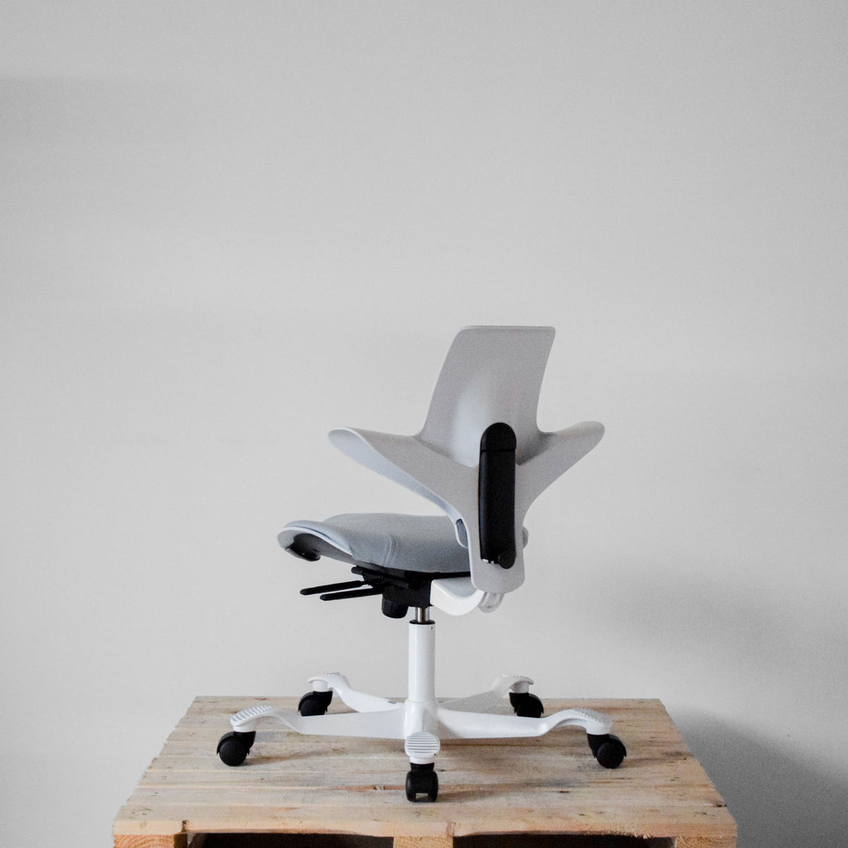 HAG Capisco Puls 8020 Light Grey Office Chair | Re-Lived