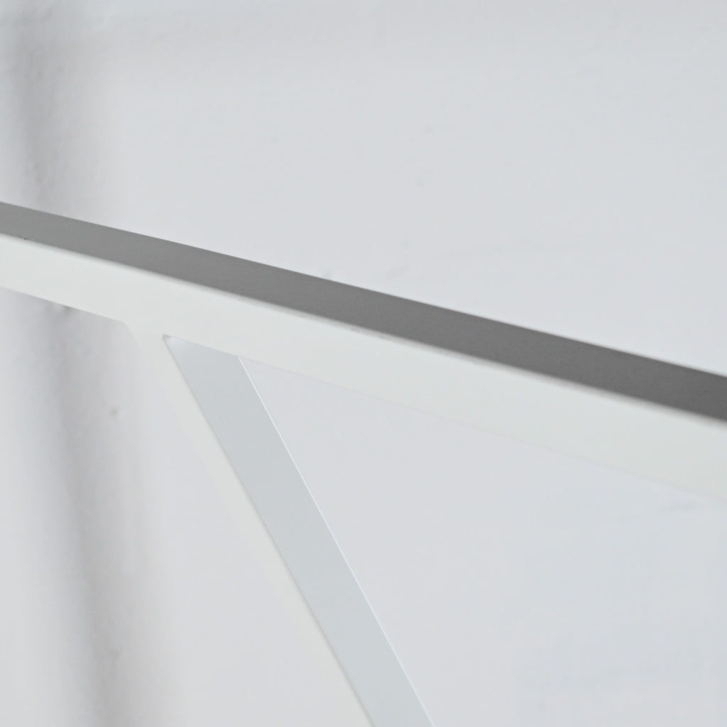 HAY Loop Stand White | Re-Lived