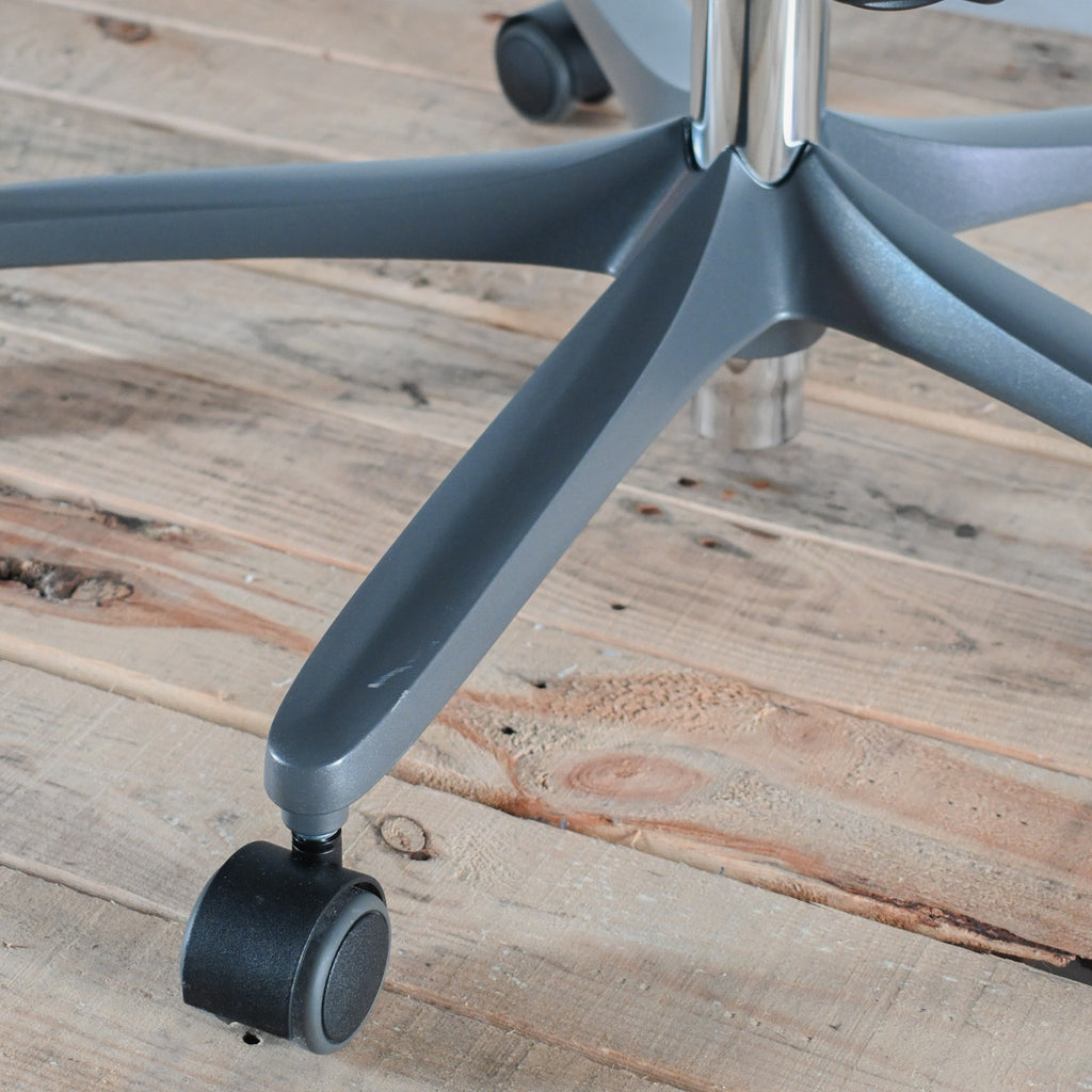 Giroflex G64 Office Chair | Re-Lived