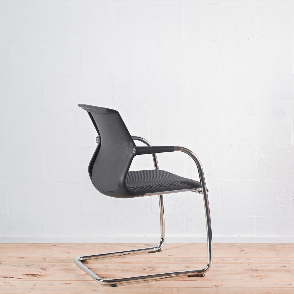 Vitra Unix Meeting Chair Asphalt Diamond Mesh | Re-Lived