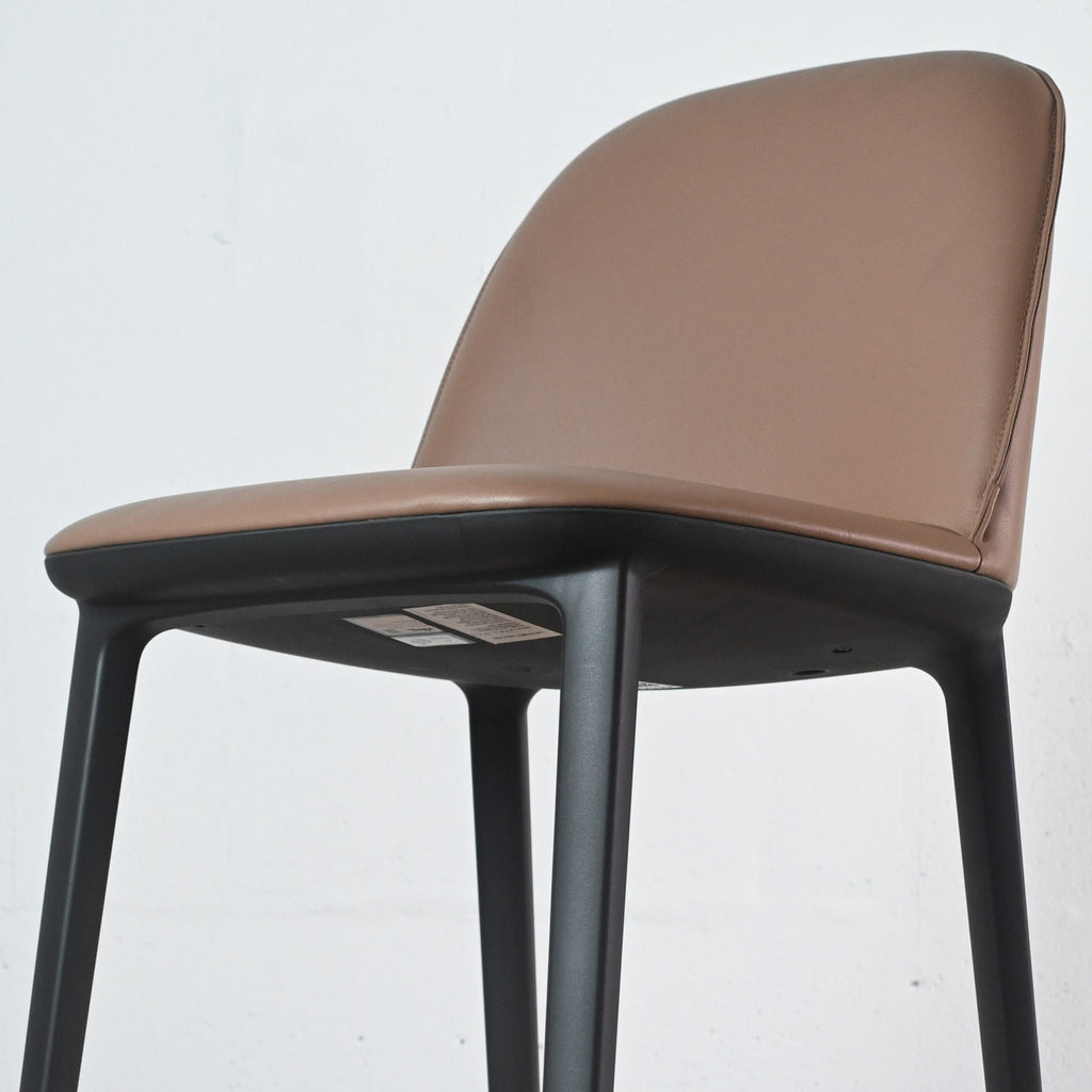 Vitra Softshell Side Chair 4 Leg Base in Leather | Re-Lived