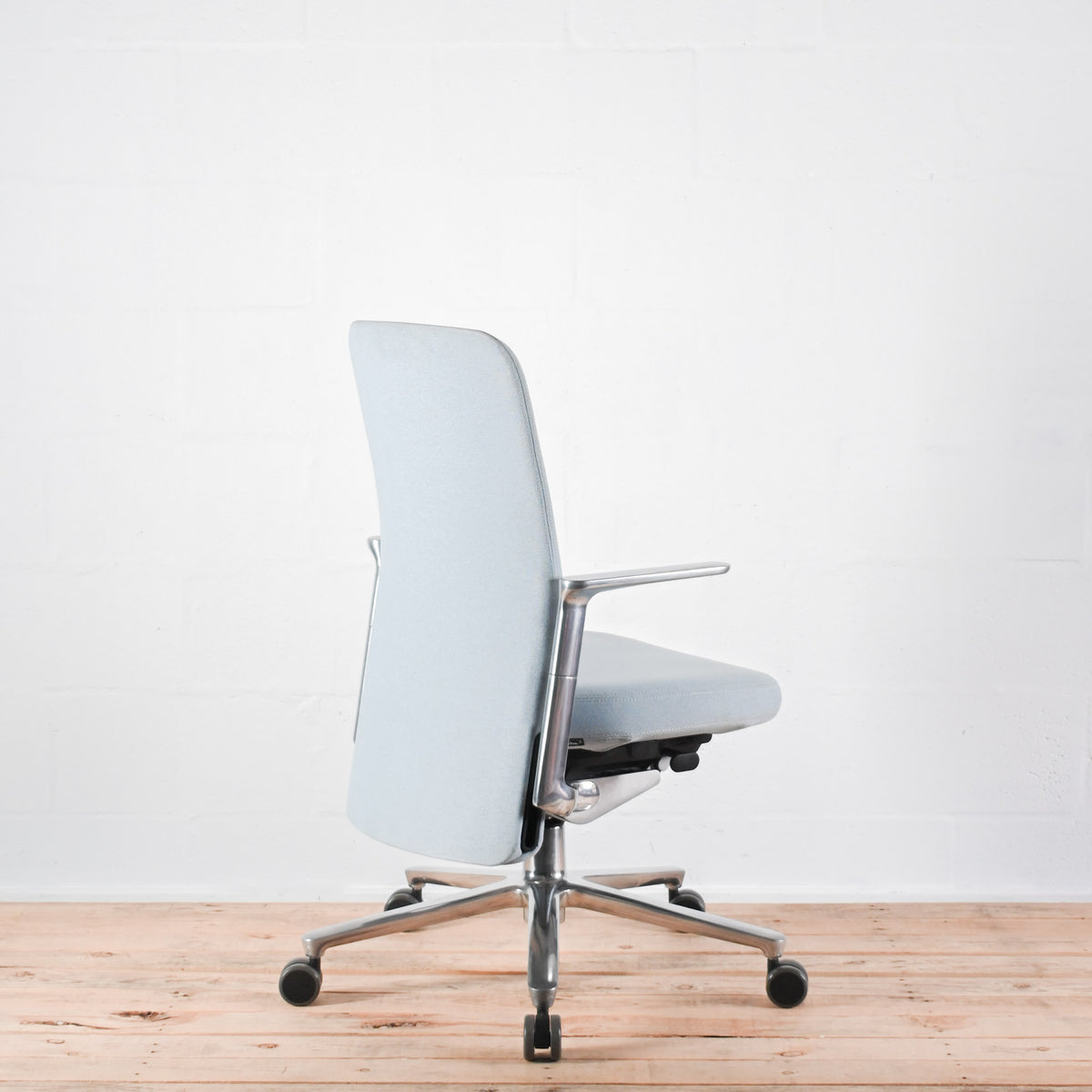 Vitra Pacific Office Chair - Light Blue