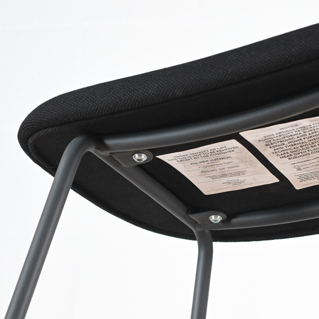 Muuto Fiber Low Stool Black | Re-Lived