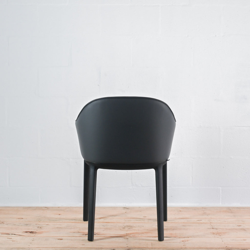 Vitra Softshell Armchair 4 Leg Base in Leather | Re-Lived