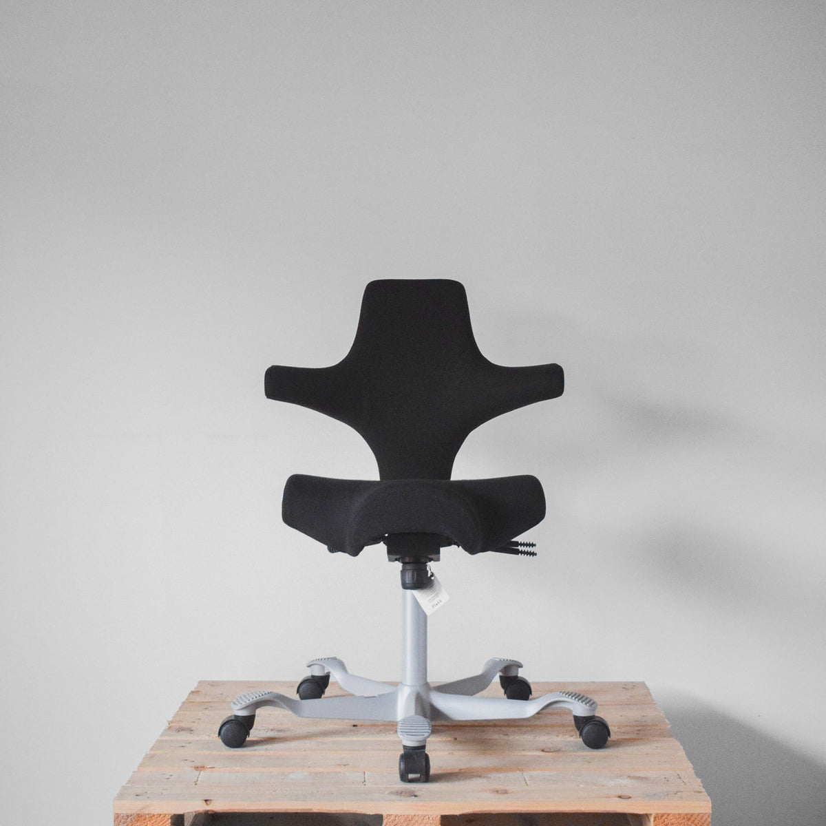 HAG Capisco 8106 Office Chair | Re-Lived