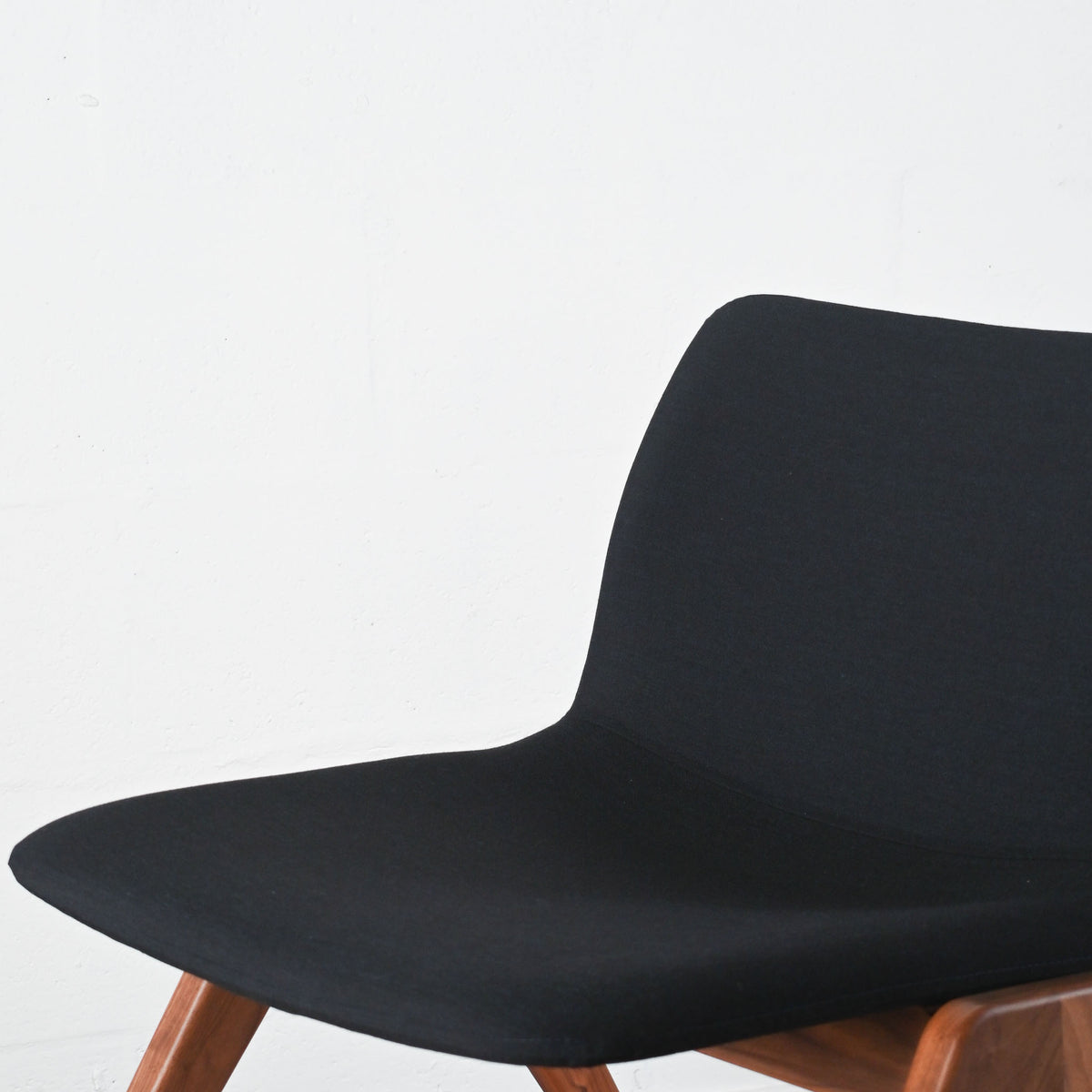 NaughtOne Viv Lounge Chair - Black / Walnut