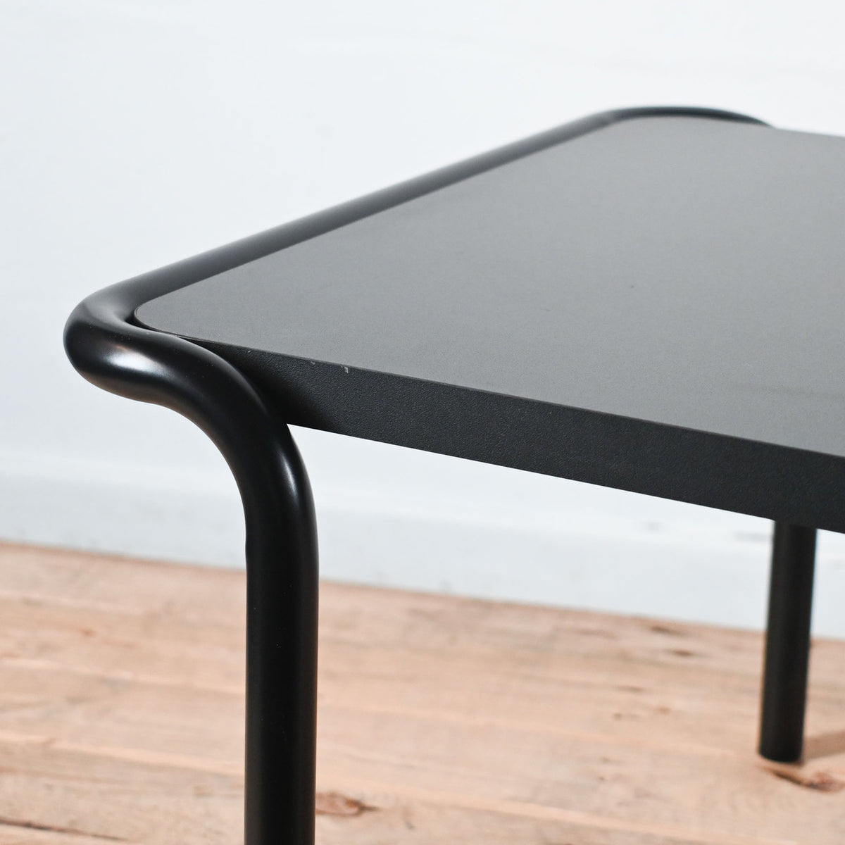 NaughtOne Viv Sweep Rectangle Coffee Table Black