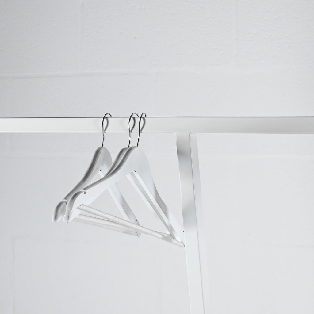 HAY Loop Stand White | Re-Lived