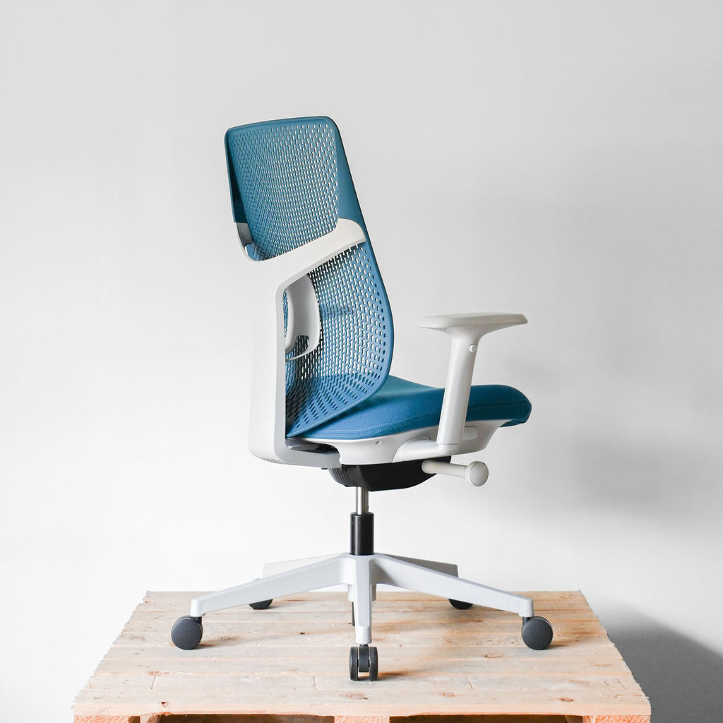 Herman Miller Verus Peacock Triflex Office Chair | Re-Lived