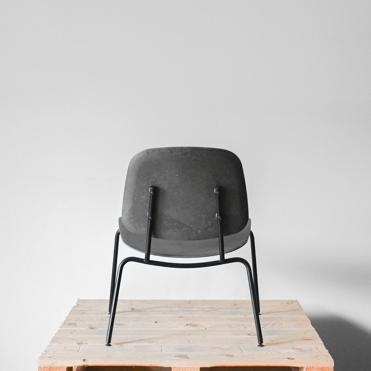 Mater Compound Lounge Chair | Re-Lived