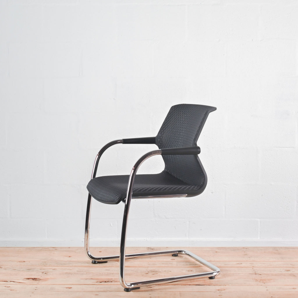 Vitra Unix Meeting Chair Asphalt Diamond Mesh | Re-Lived