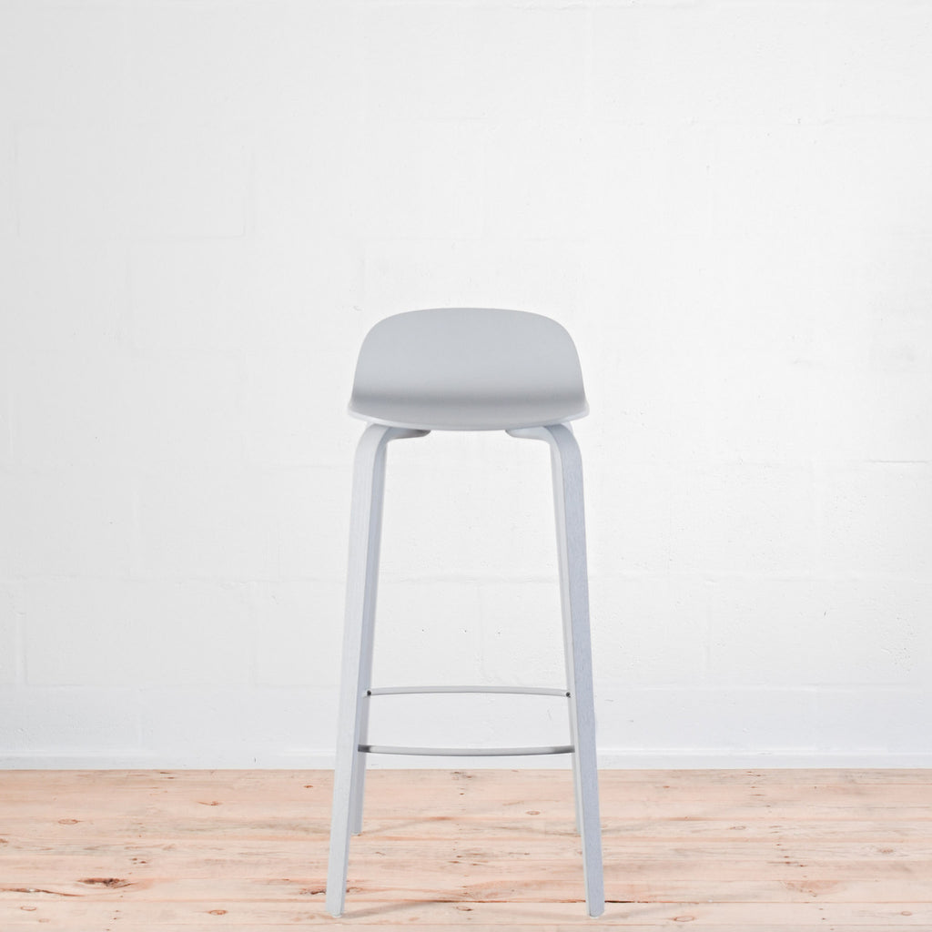 Muuto Visu Bar Chair Wood - Light Blue | Re-Lived
