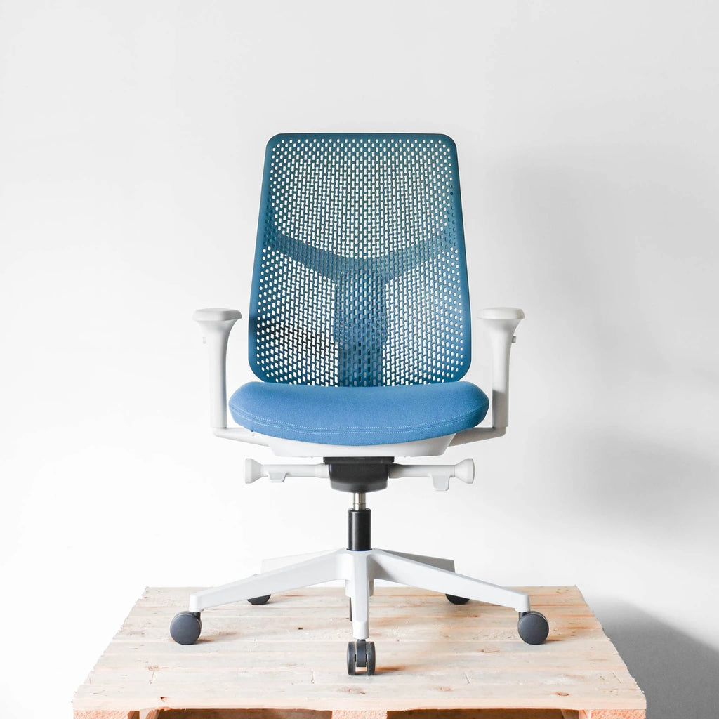 Herman Miller Verus Peacock Triflex Office Chair | Re-Lived