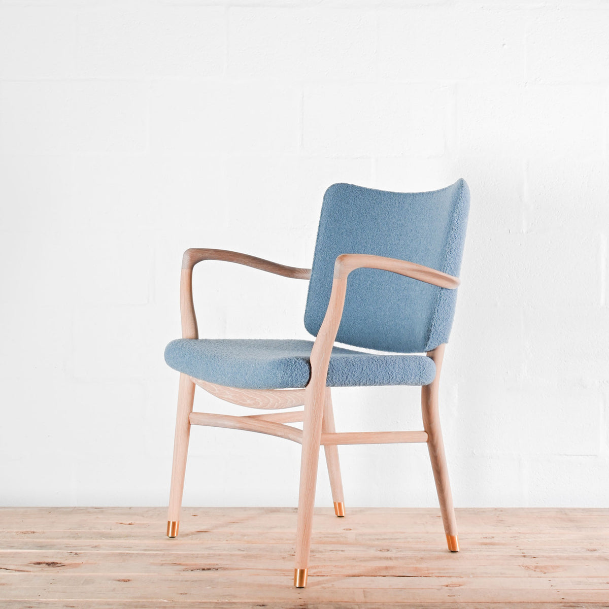 Carl Hansen VLA61 Monarch Chair - Fabric | Re-Lived