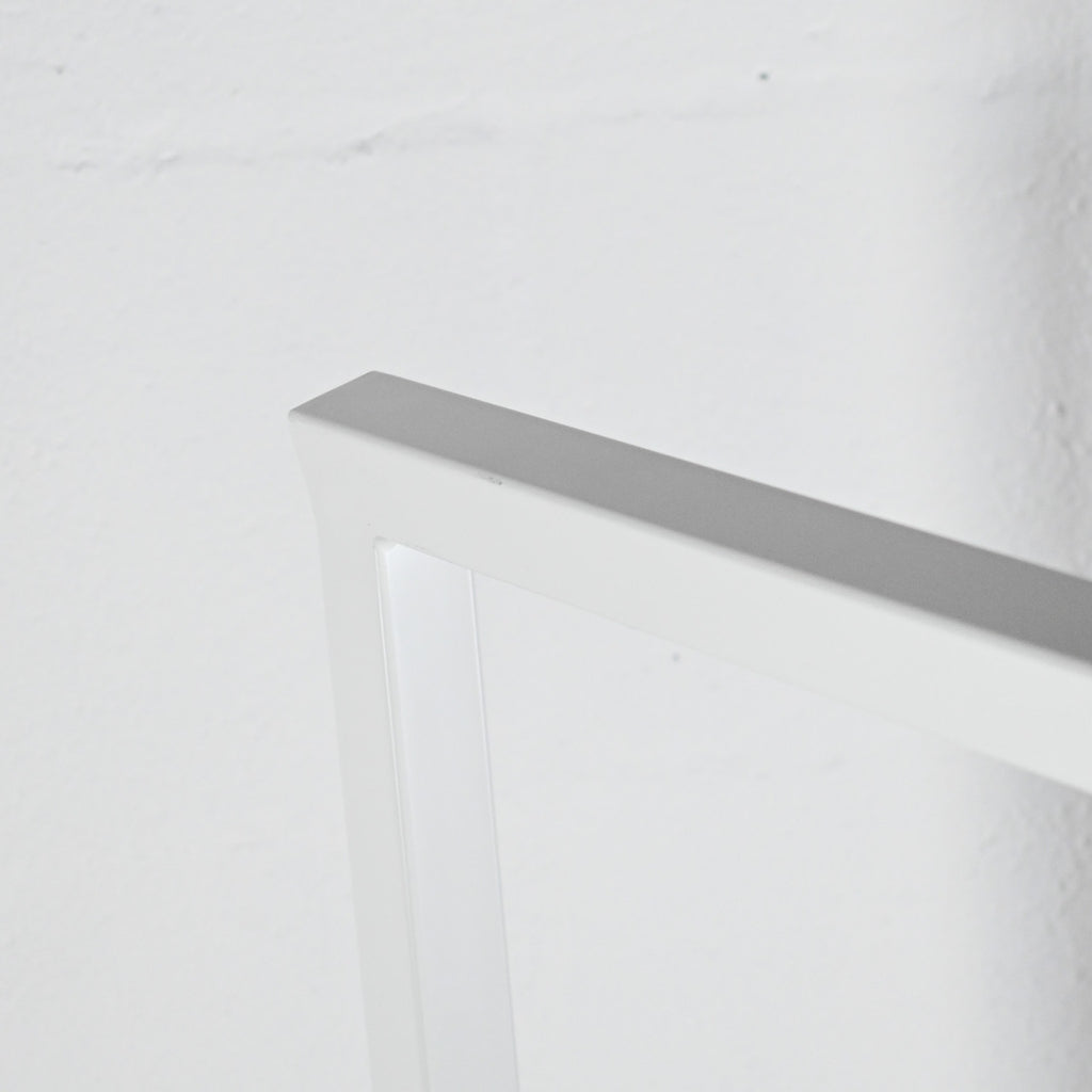 HAY Loop Stand White | Re-Lived