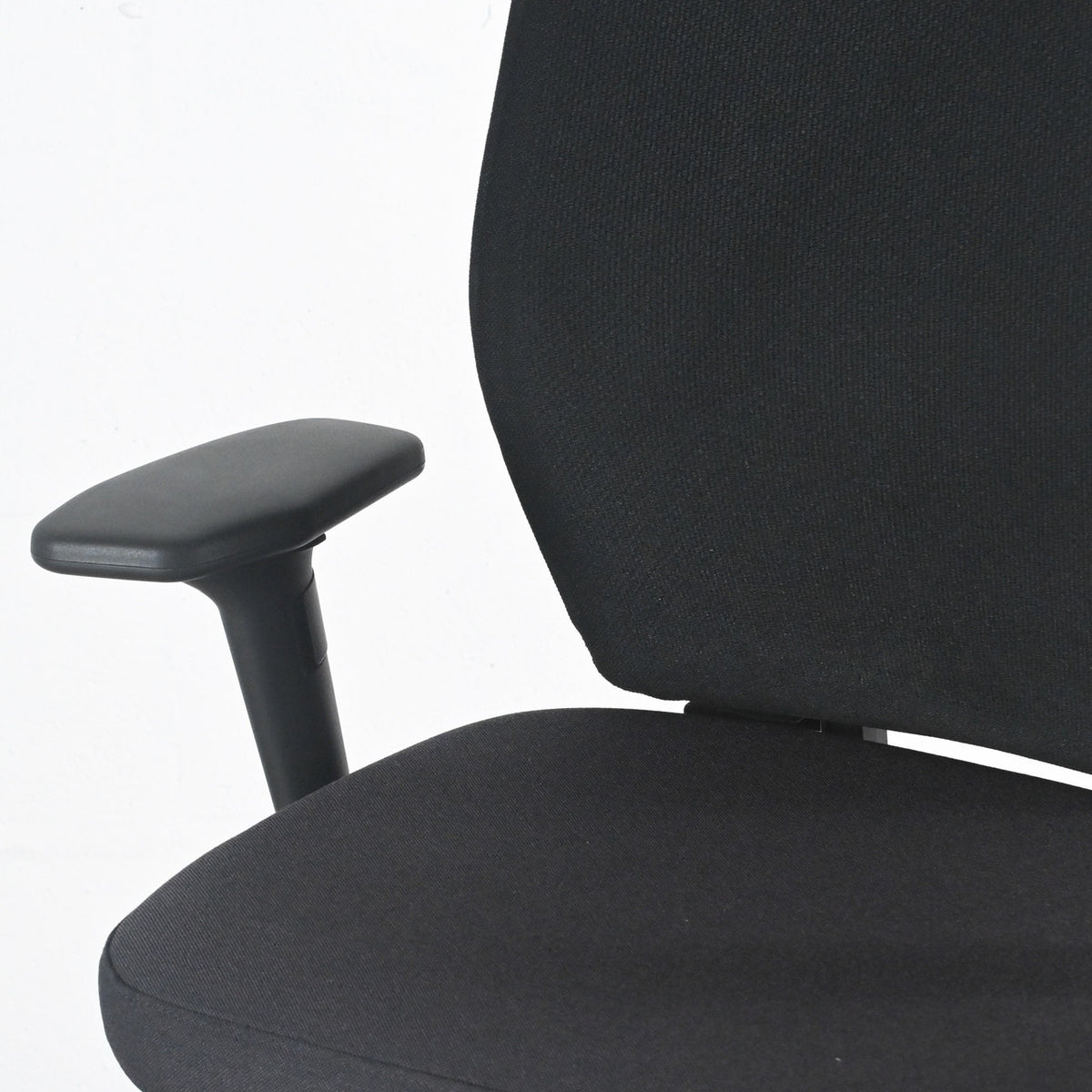 Vitra ID Cloud Black Fabric Office Chair | Re-Lived
