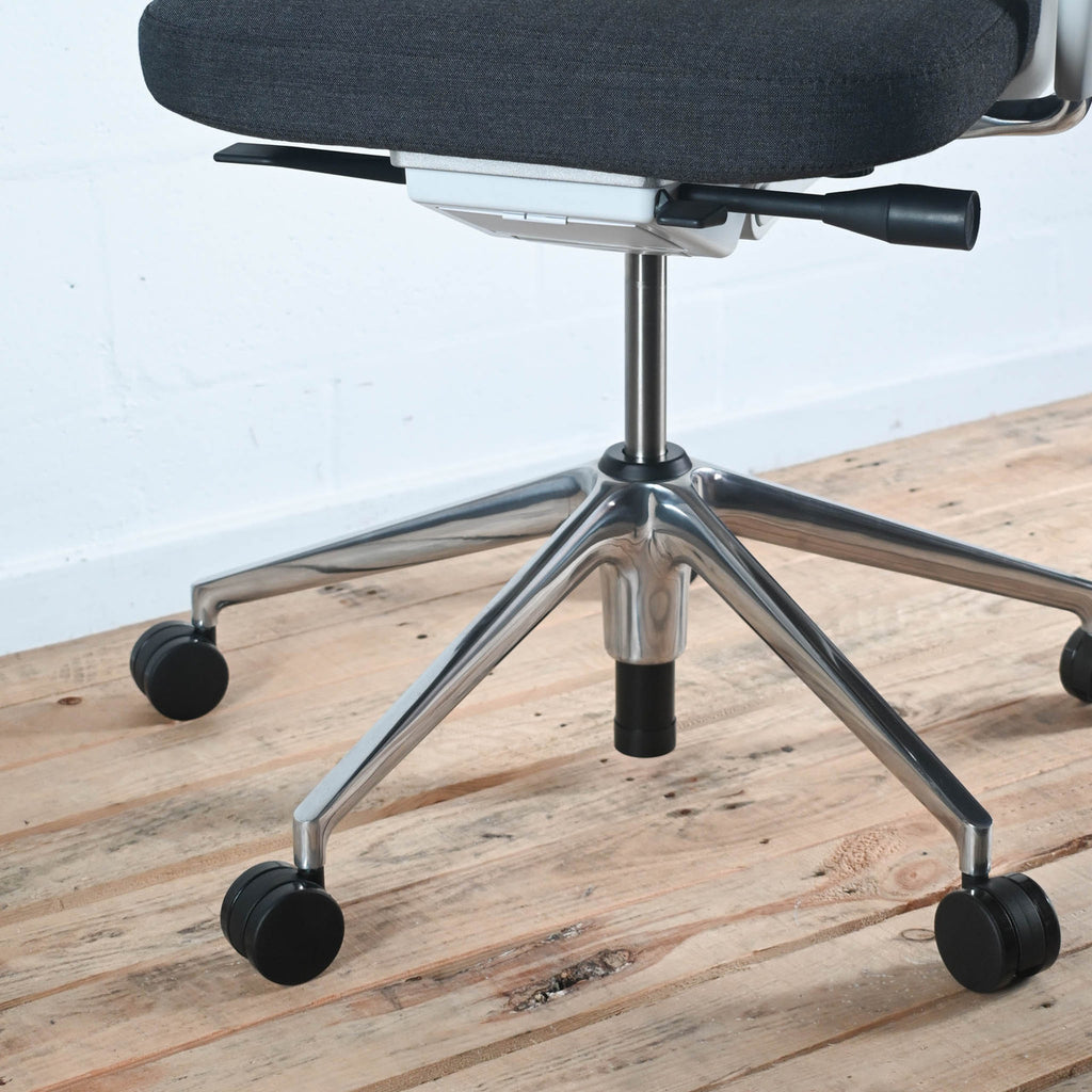 Vitra ID Mesh Soft Grey Office Chair | Re-Lived