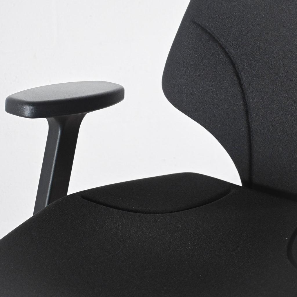 Giroflex G64 Office Chair | Re-Lived