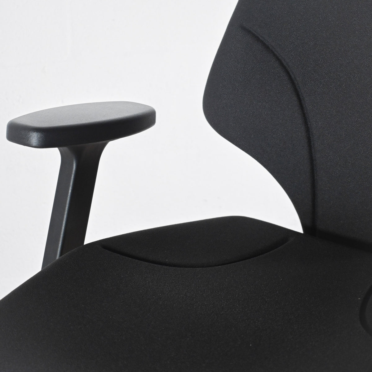 Giroflex G64 Office Chair | Re-Lived
