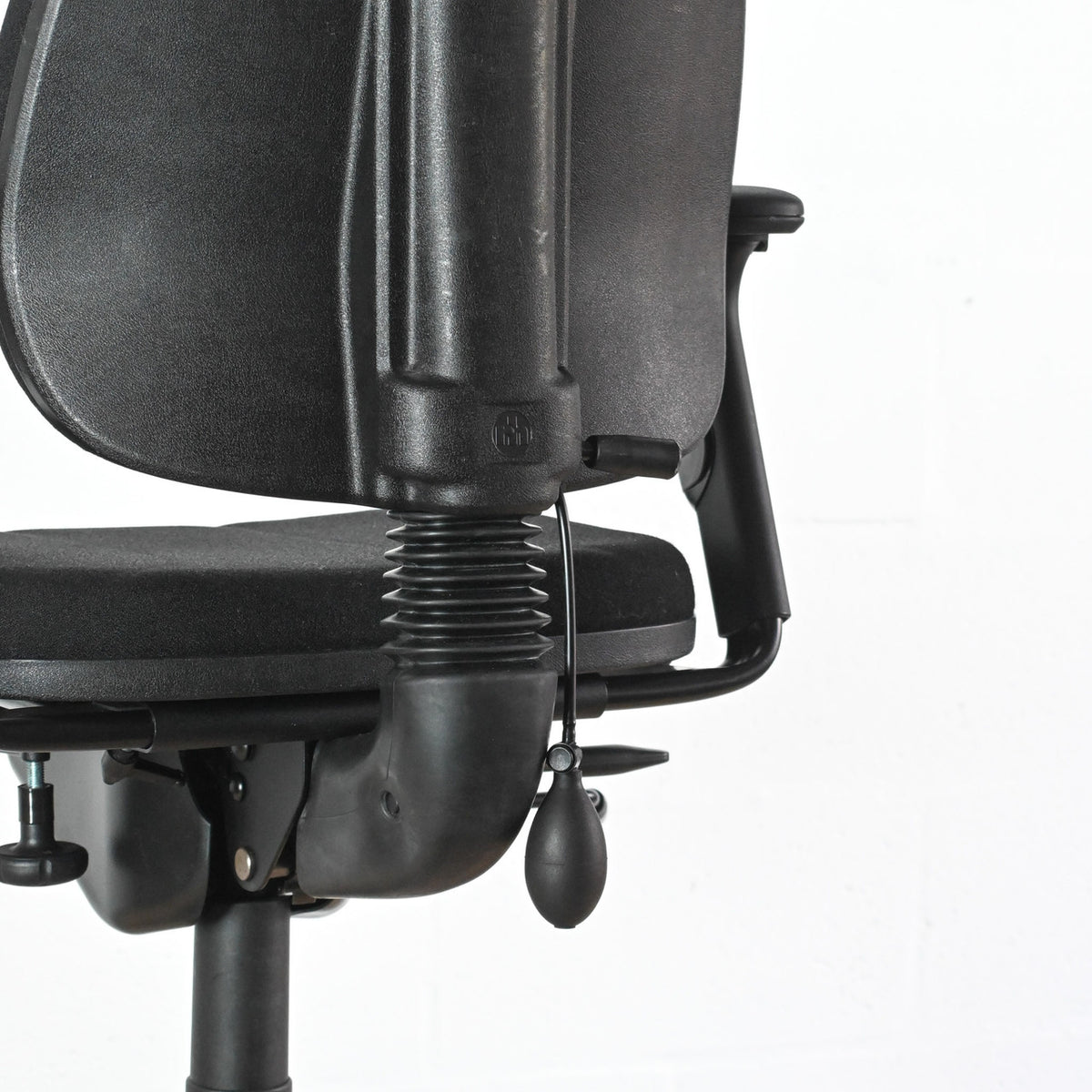 RH 3 Office Chair | Re-Lived