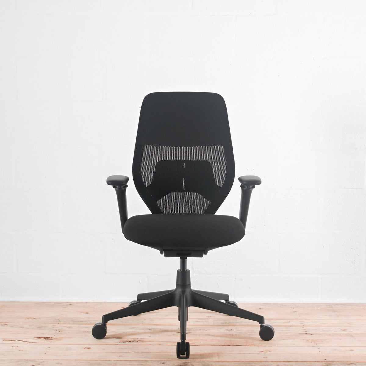 Vitra ACX Light Chair Black Fabric with Lumbar Support | Re-Lived