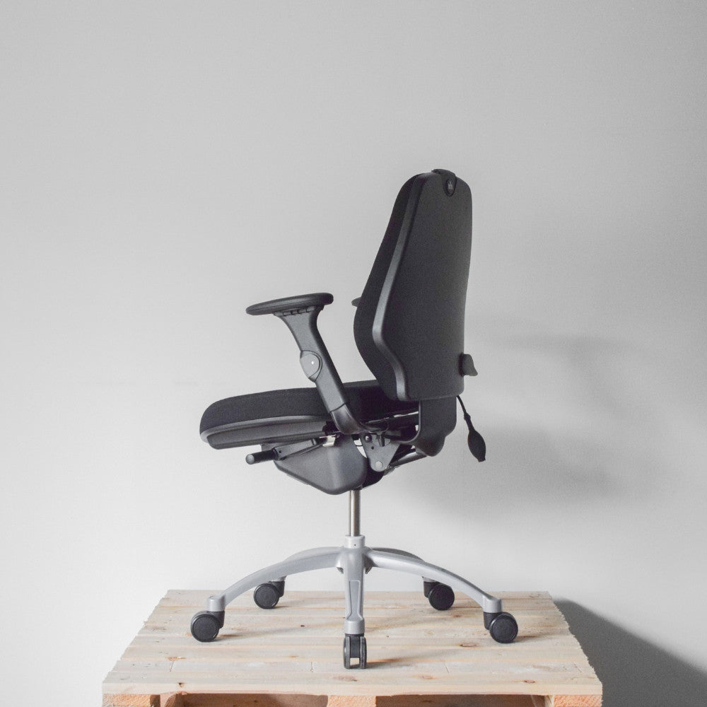 RH Logic 300 Office Chair with Lumbar Pump | Re-Lived