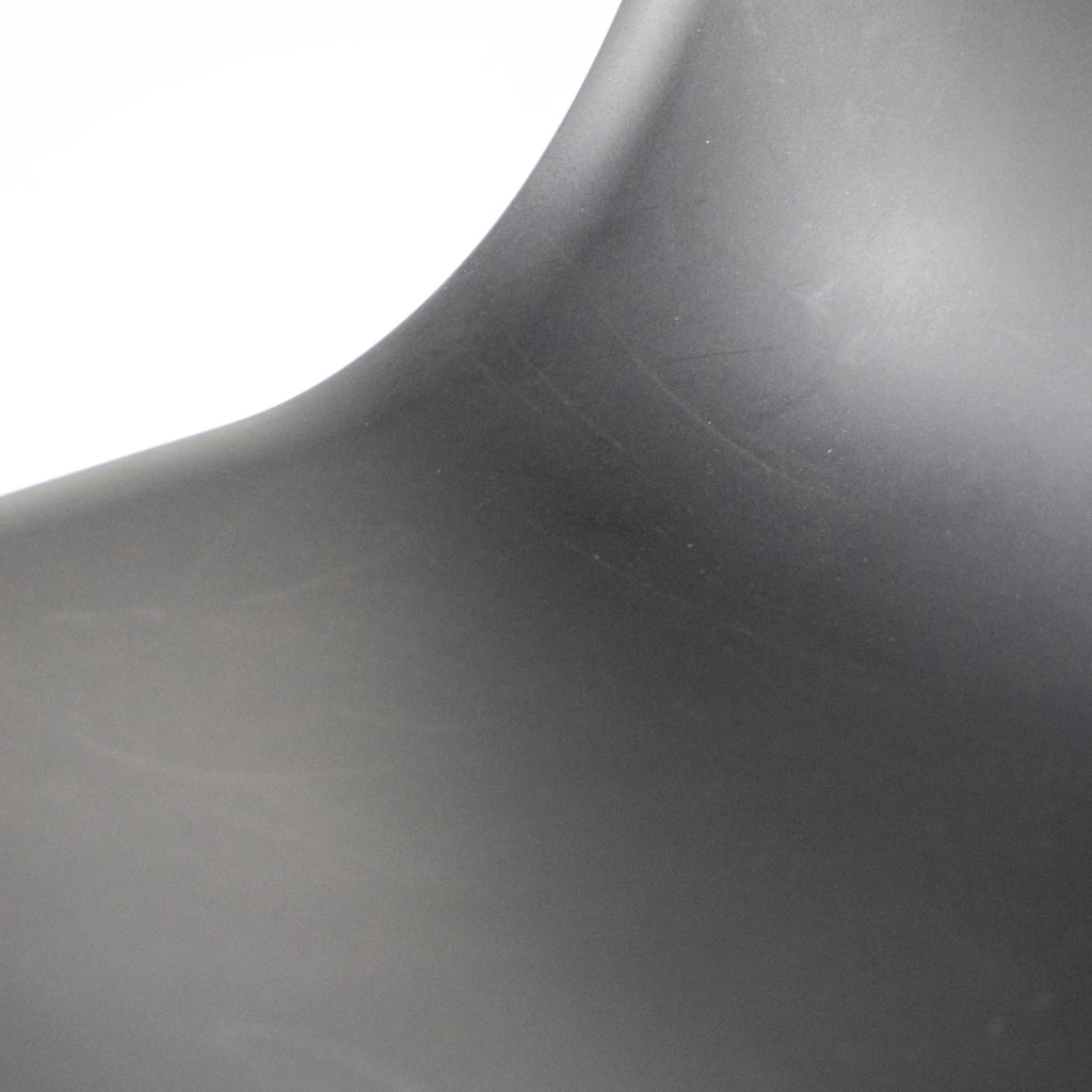 Muuto Fiber Side Chair Black | Re-Lived