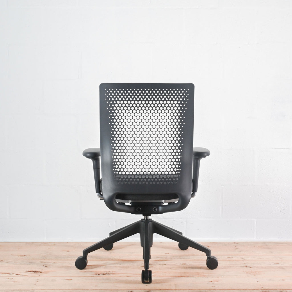 Vitra ID Air Black Office Chair | Re-Lived
