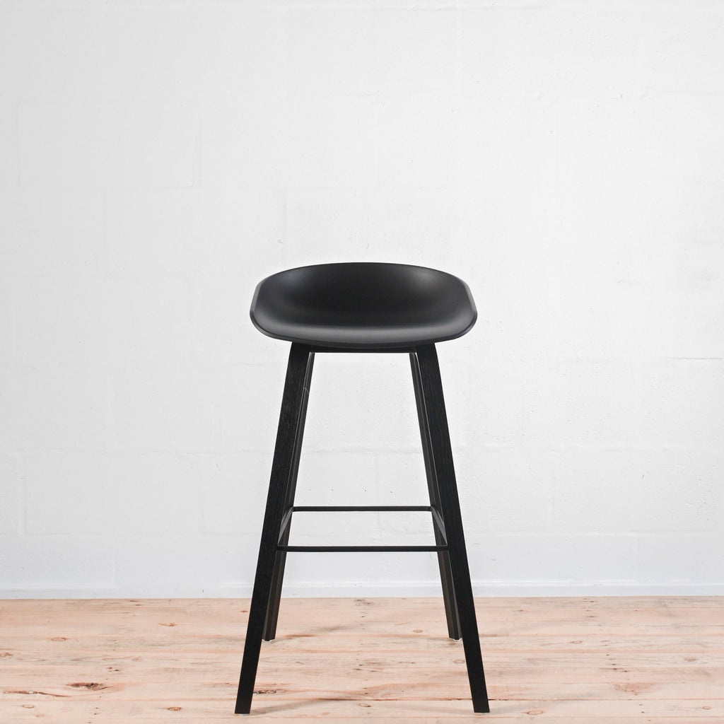 HAY About A Stool AAS 32, Black, No Upholstery | Re-Lived