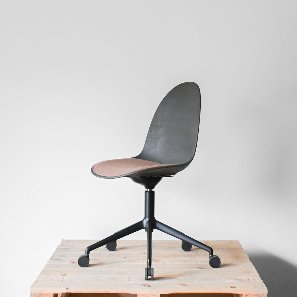 Mater Eternity Upholstered Seat Swivel Chair | Re-Lived