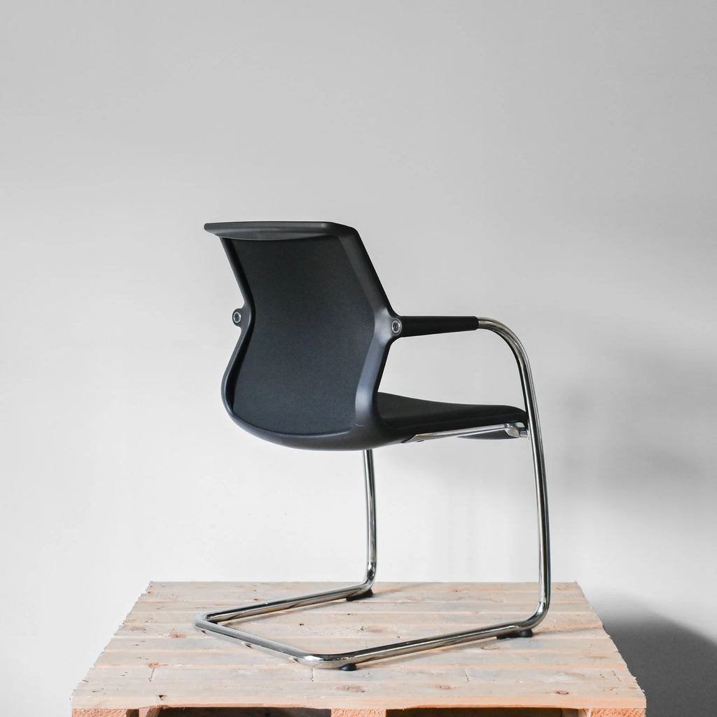 Vitra Unix Meeting Chair | Re-Lived